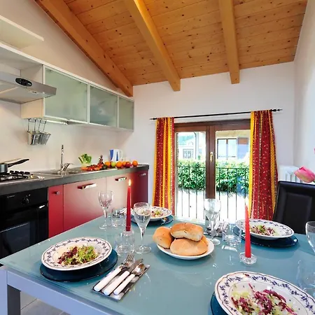 Apartment Sleeps 6 Pool Musso